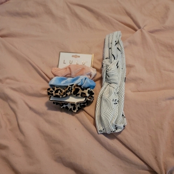 Makeup - Picture 6 of 10